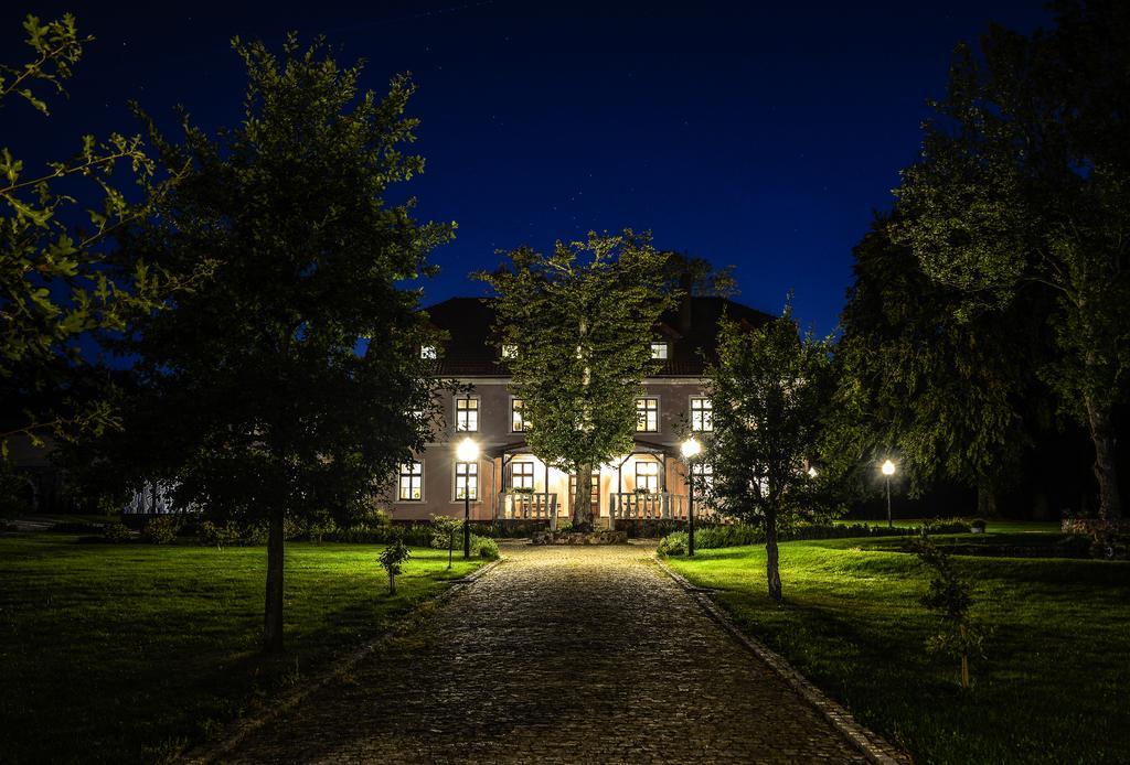 Hôtel Palac Plocko Extérieur photo