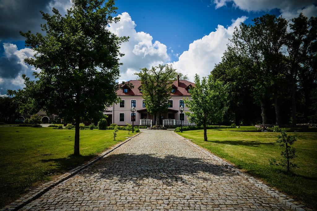 Hôtel Palac Plocko Extérieur photo