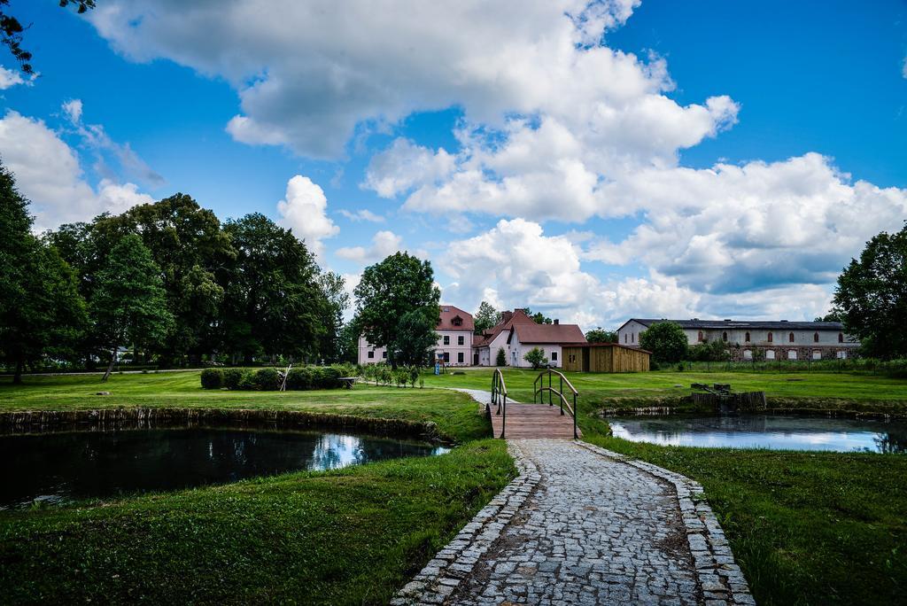 Hôtel Palac Plocko Extérieur photo